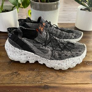 Nike Space Hippie 04